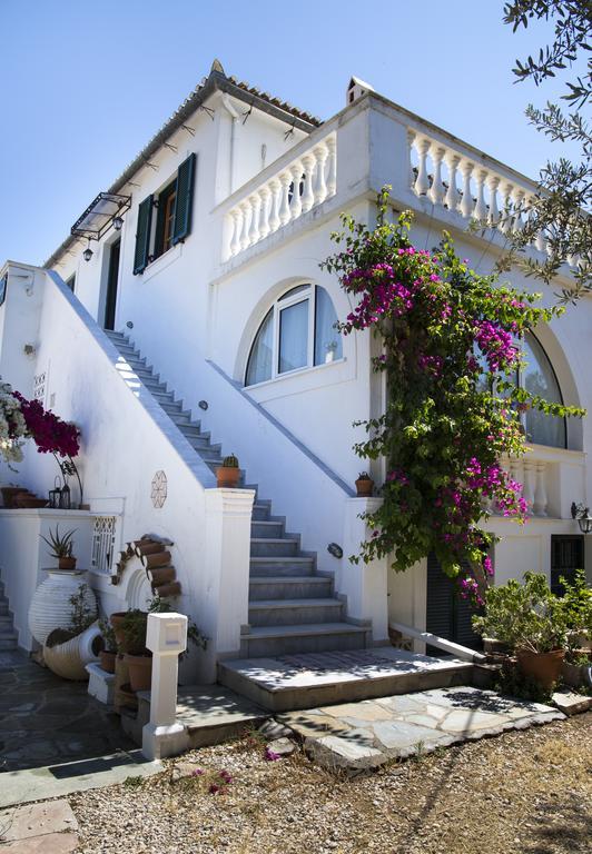 Condillia II Spétses Exterior foto